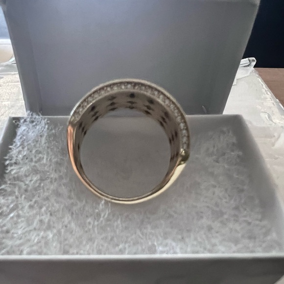 14K GOLD RING SIZE 7.5 π - Picture 2 of 7